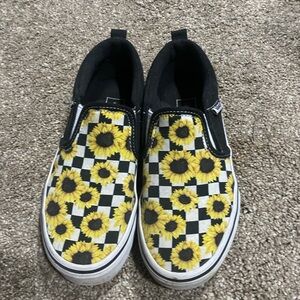 Sunflower print vans kids size 2